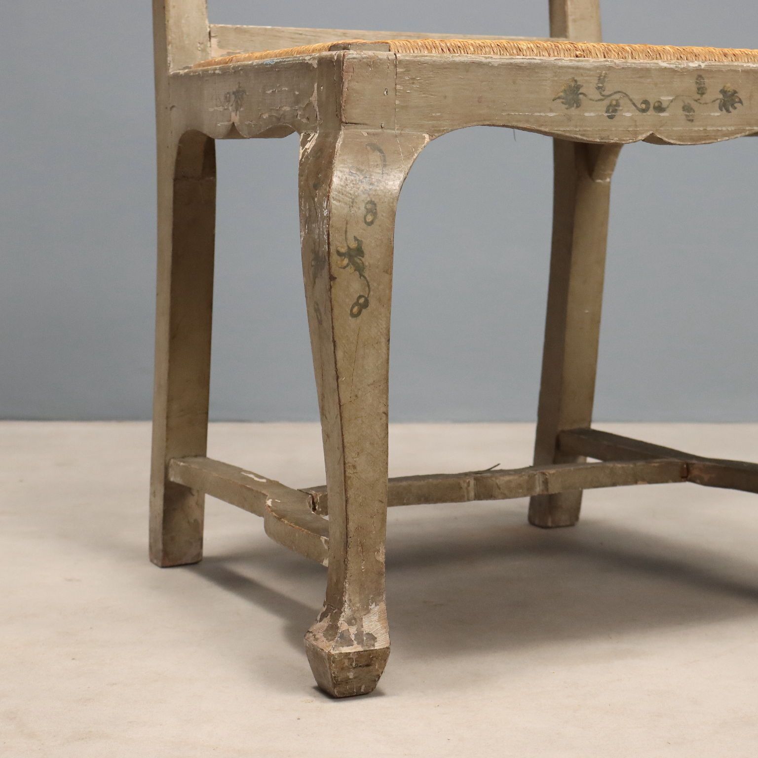 Chaises d'époque en bois laqué et peint, Italie, XIXe siècle photo vinterior