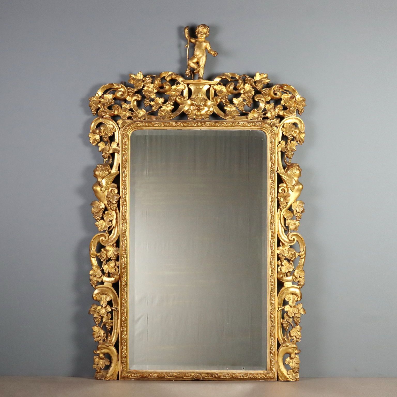 Miroir baroque en bois sculpté doré, Italie, XIXe siècle
