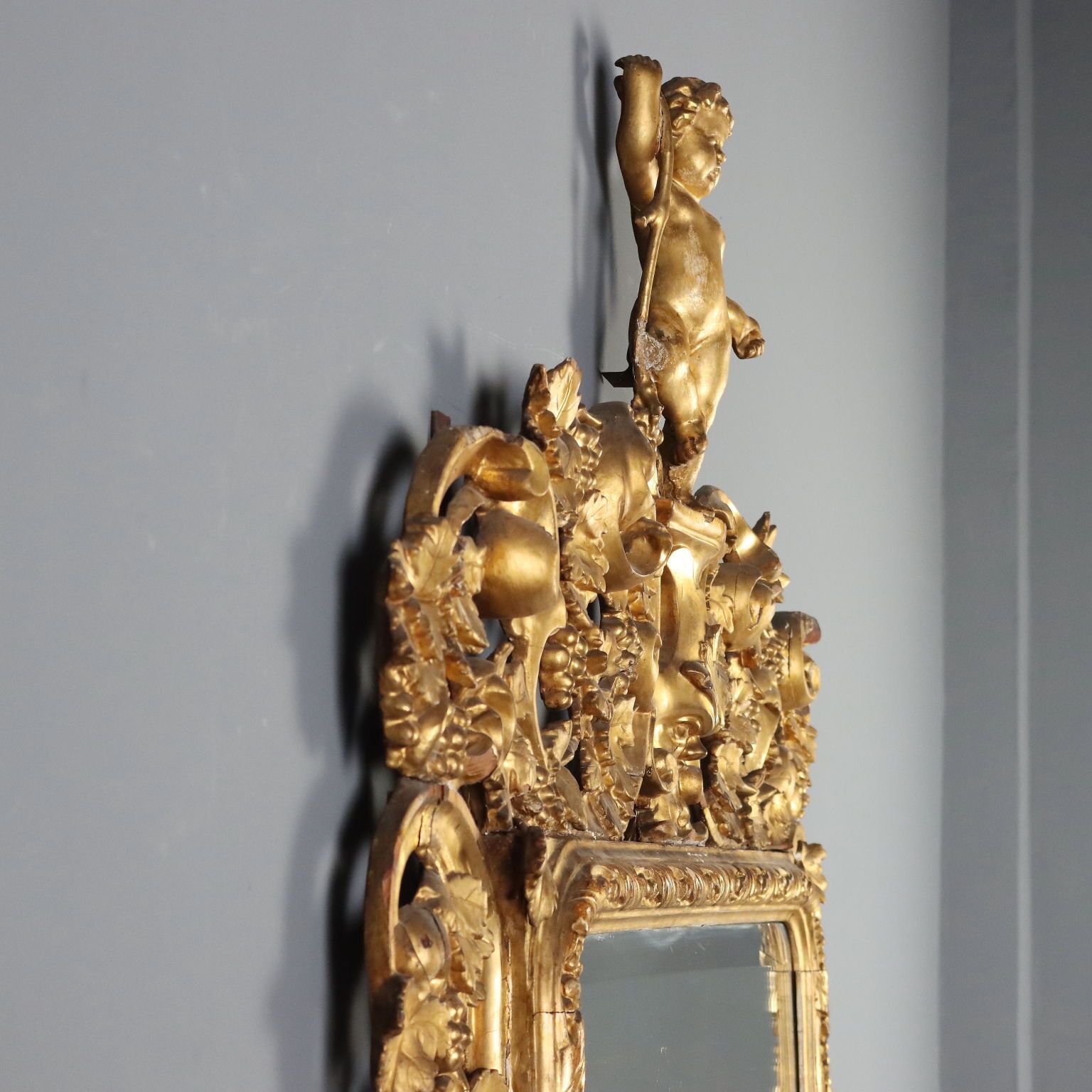 Décoration Miroir baroque en bois sculpté doré, Italie, XIXe siècle photo