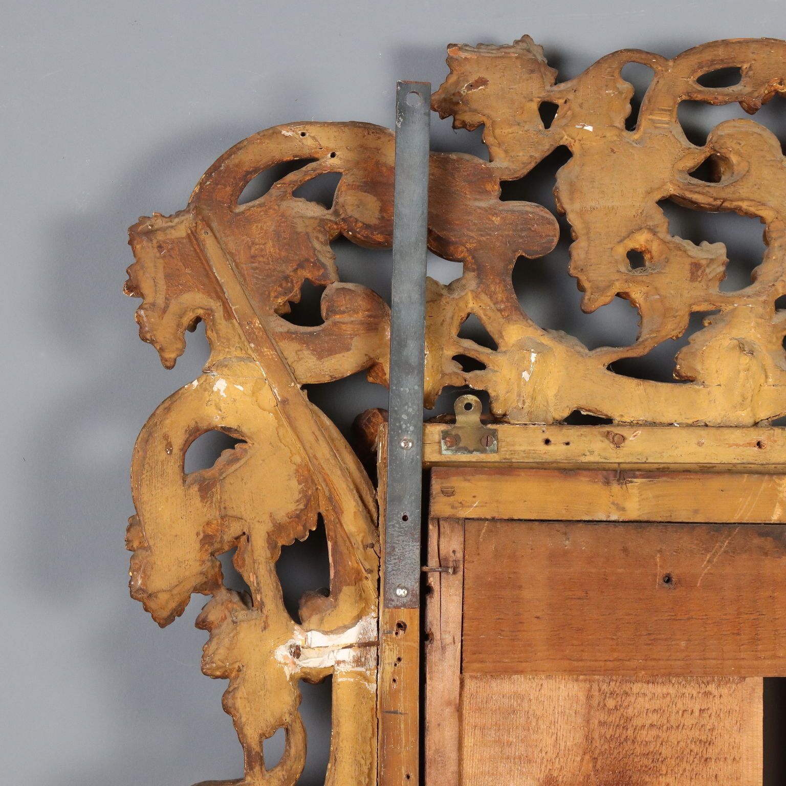photo vintage Miroir baroque en bois sculpté doré, Italie, XIXe siècle