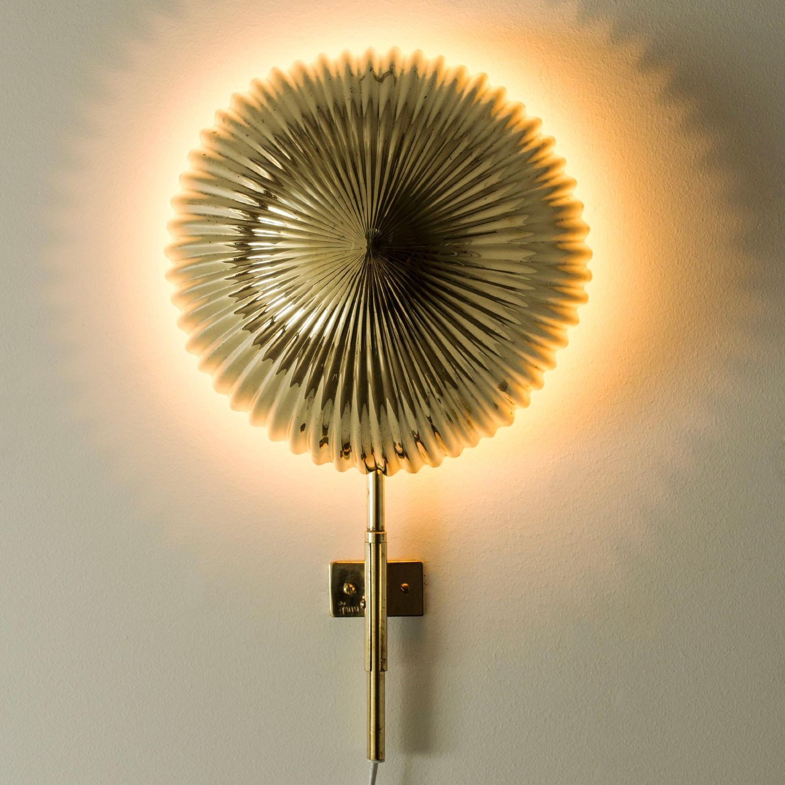 Messing Wandlamp Van Paavo Tynell Voor Taito Oy, Finland, jaren 1940 photo buy