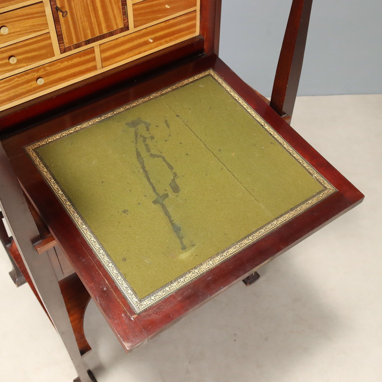 Bureau Arts and Crafts en acajou et érable photo buy