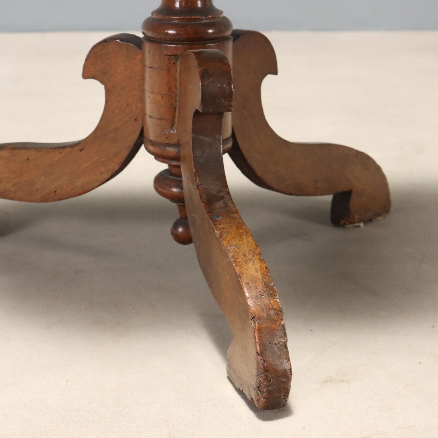 Walnoten Louis-Philippe console photo 440.0