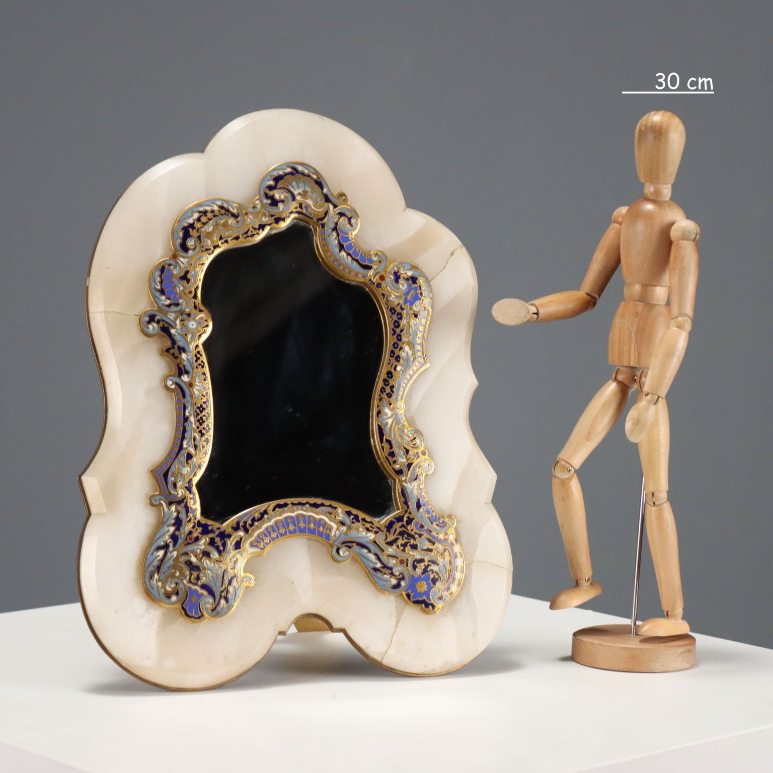Kleine antieke tafelpiegel, champlevé en ormolu, 19e-20e eeuw photo furniture