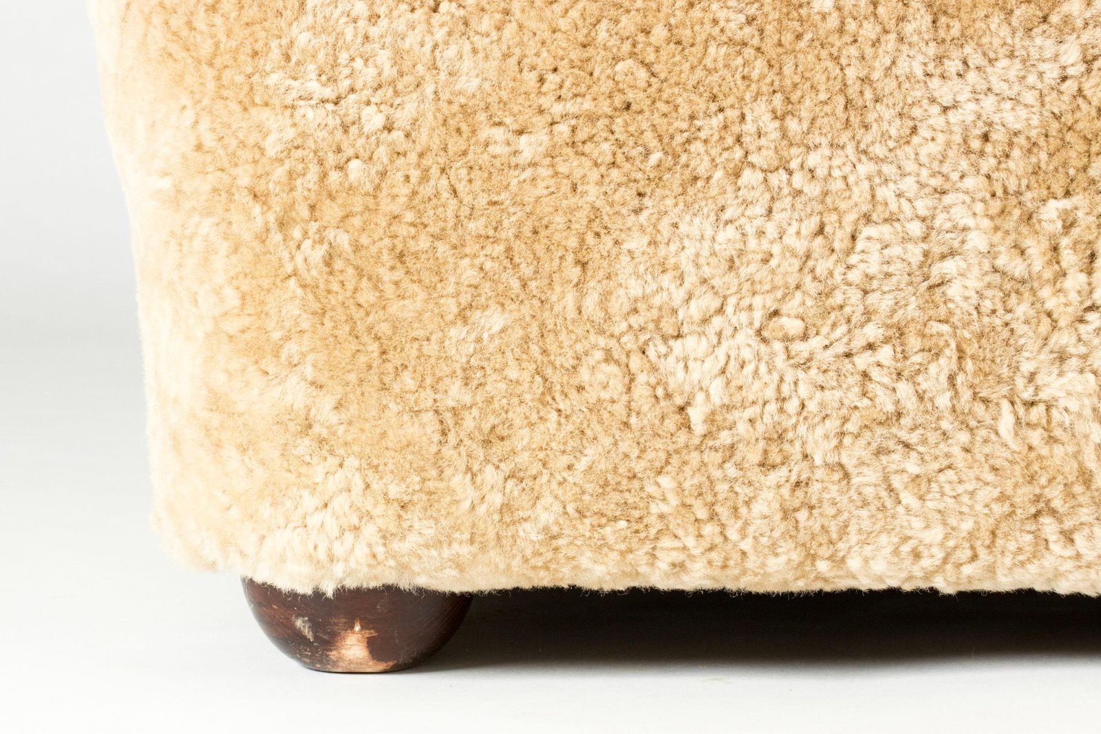 Mid-century Modern Sheepskin Lounge Chairs, Denmark, jaren 1930 photo 22919.0