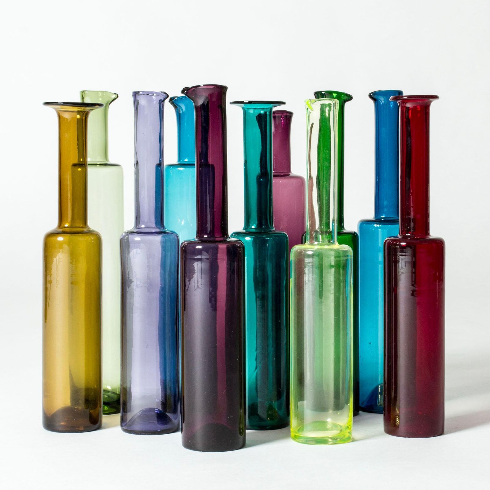 Midcentury Modern Glass Vessels By Nanny Still, Finland, 1950s, Set Of 11 photo for sale