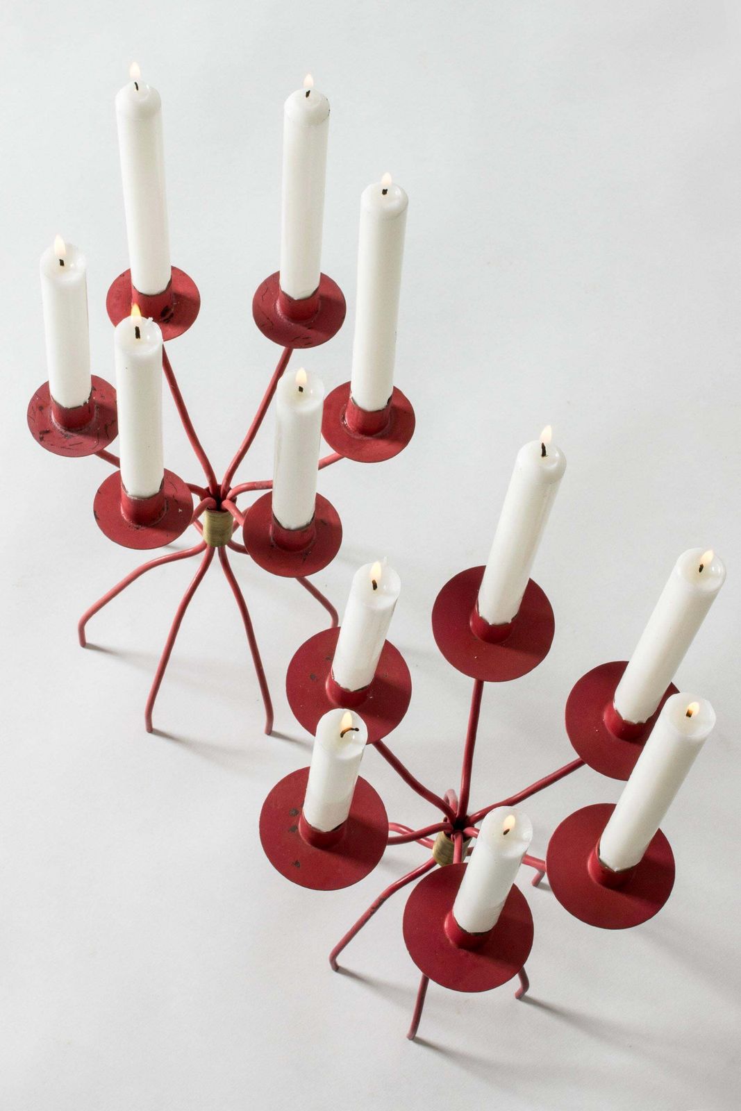 Zeldzame Scandinavisch Modern metalen kandelaars van Hans Agne Jakobsson, ca. jaren 1950 photo furniture
