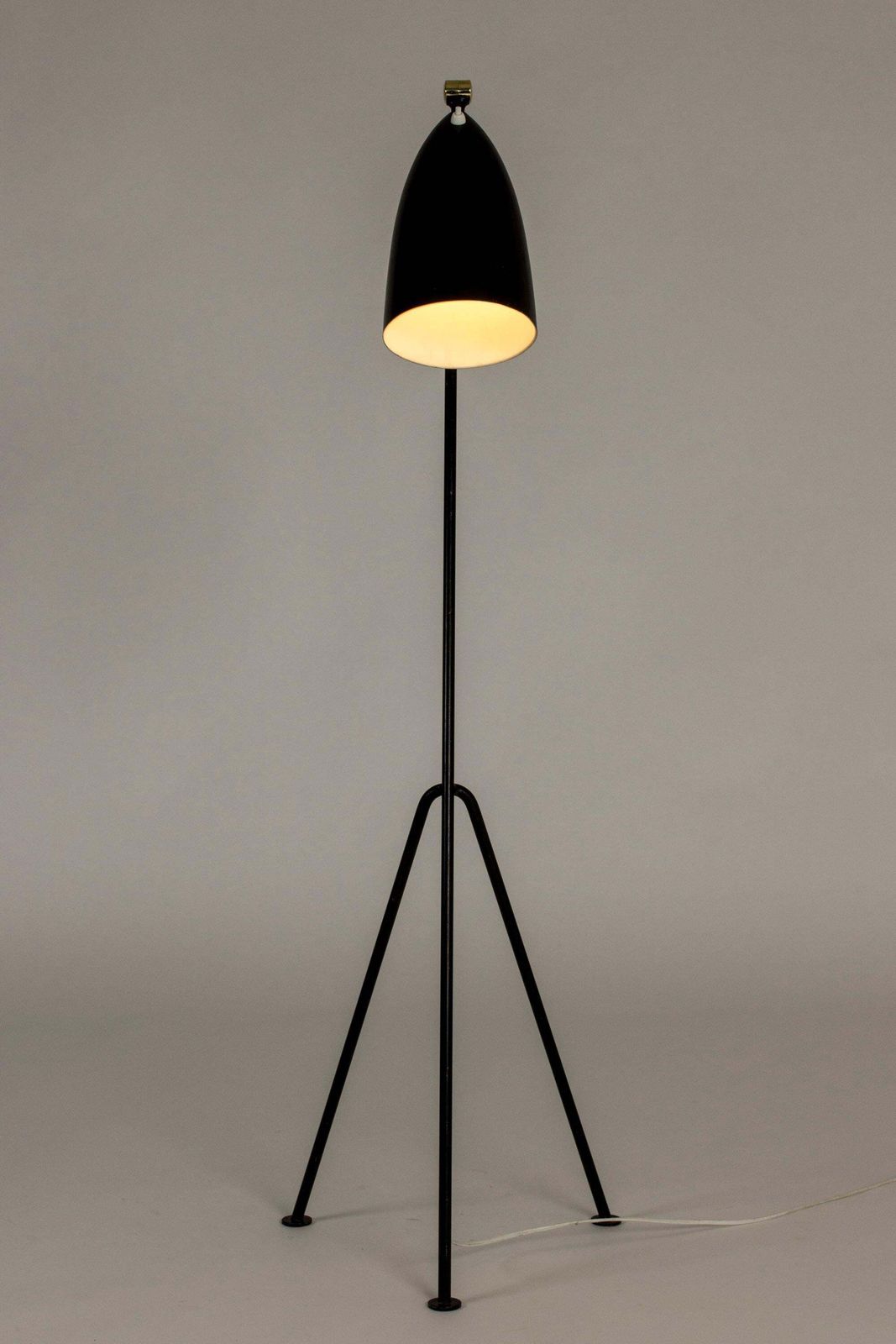 Lampadaire « Grasshopper » par Greta Magnusson Grossman, Suède, années 1950 photo vintage