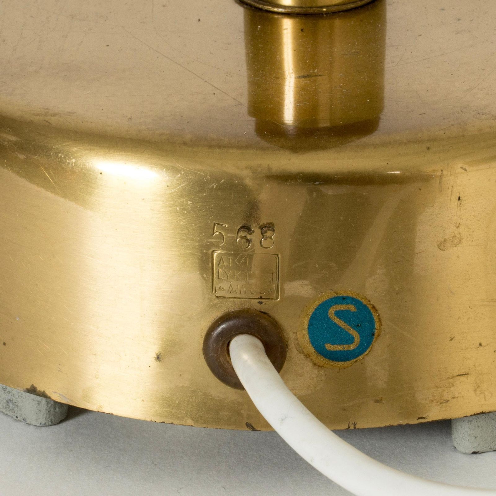 Scandinavian Vintage Floor Lamp By Hans Bergström, Ateljé Lyktan, Sweden, 1950s photo vinterior