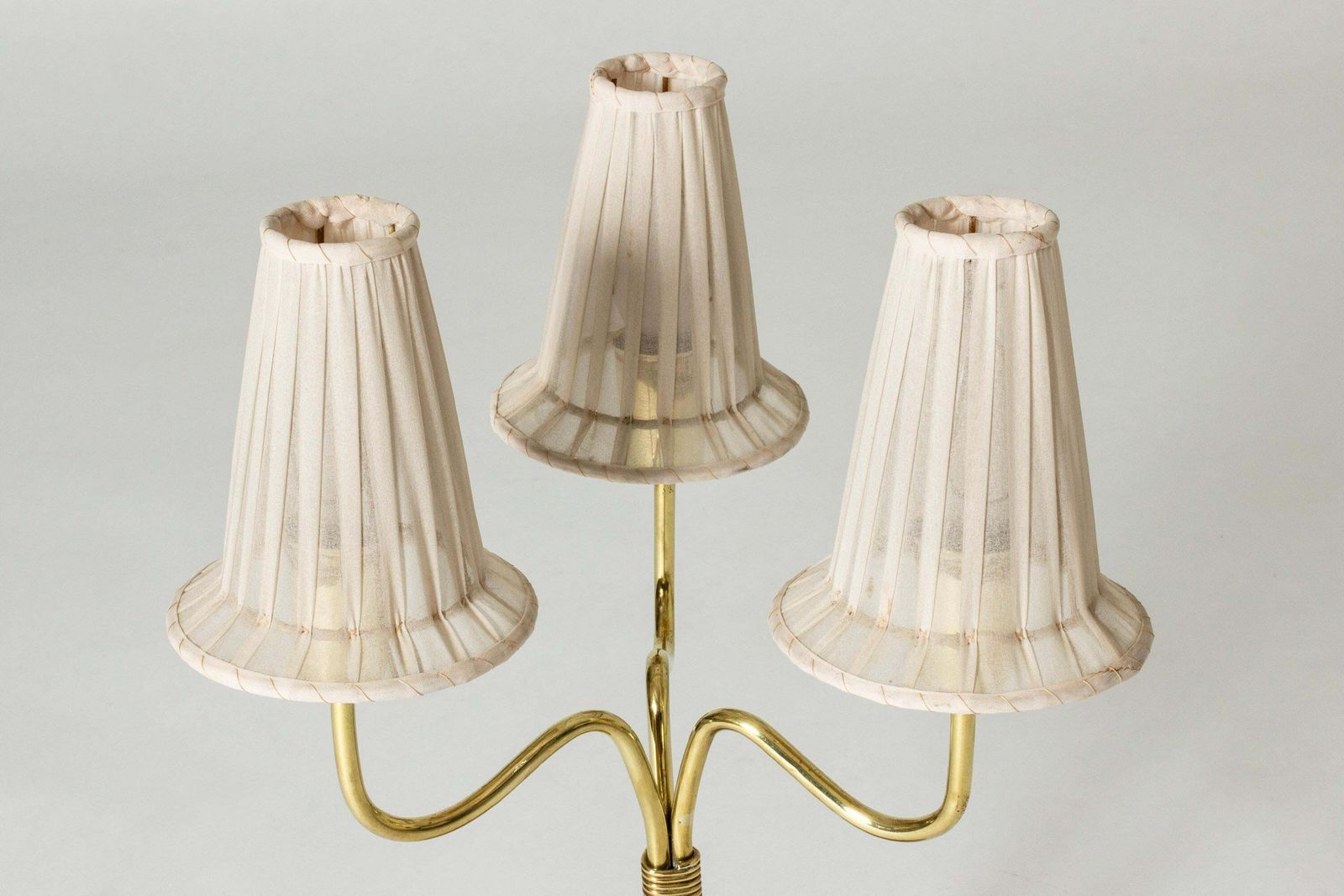 Lampe de table scandinave moderne Hans Bergström, Ateljé Lyktan, Suède, années 1940 photo for sale