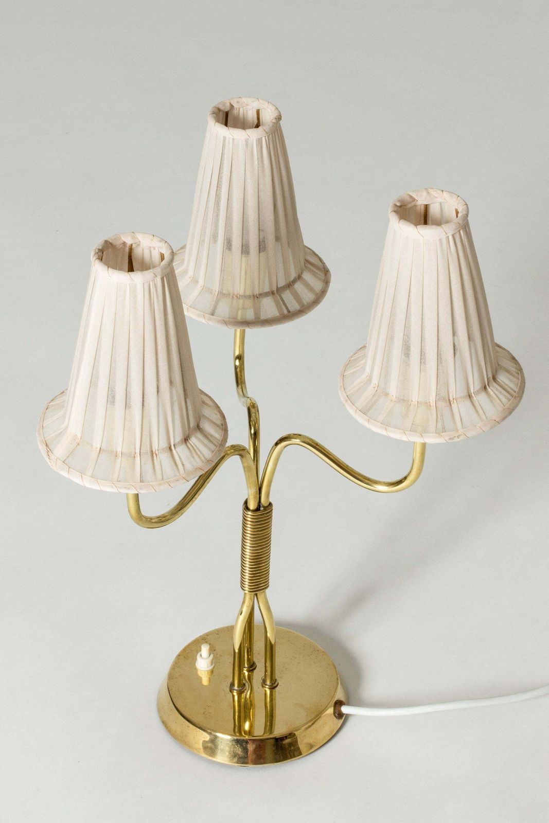 Lampe de table scandinave moderne Hans Bergström, Ateljé Lyktan, Suède, années 1940 photo Luminaires