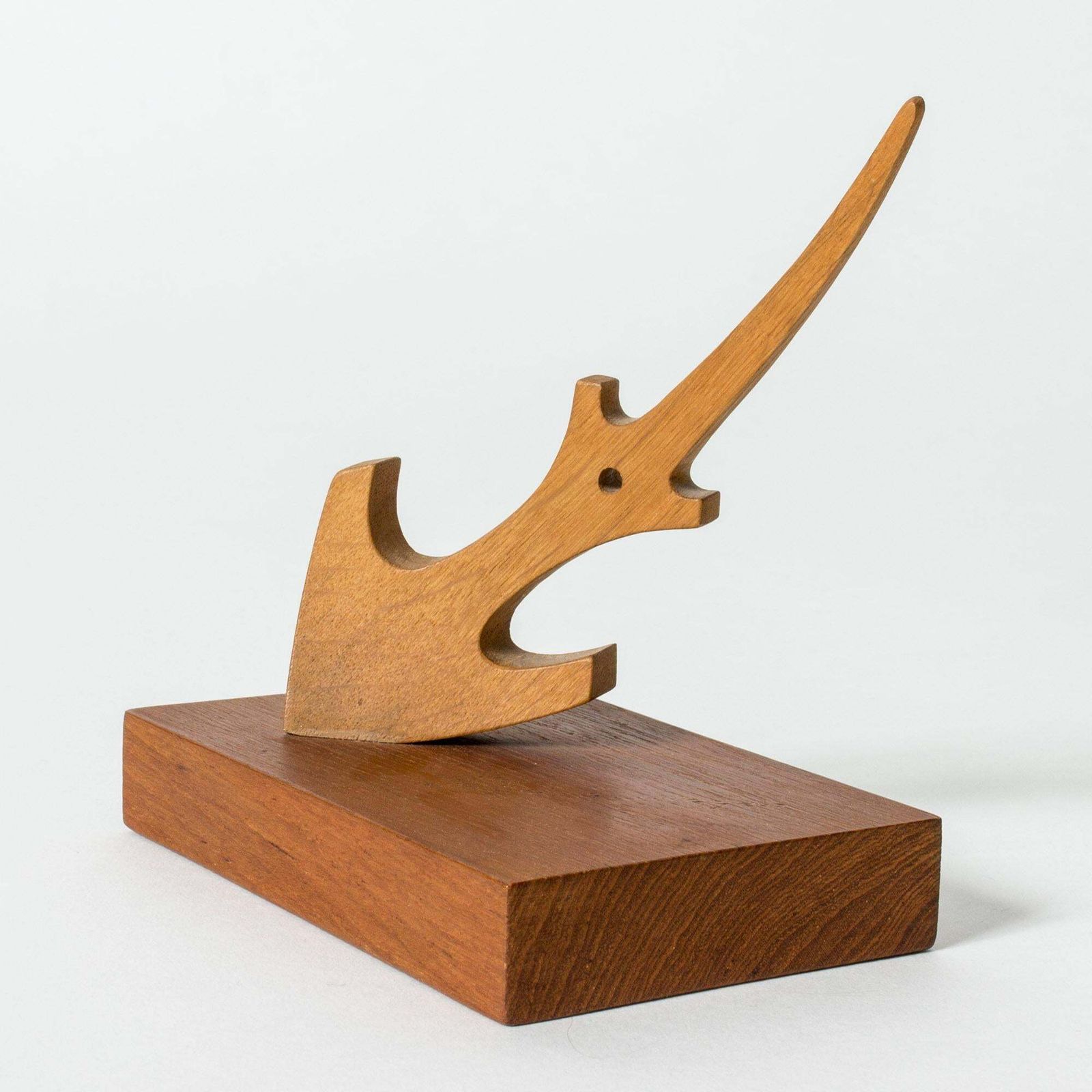Mid-century houten ankersculptuur van Johnny Mattsson, Zweden, jaren 1950 photo furniture