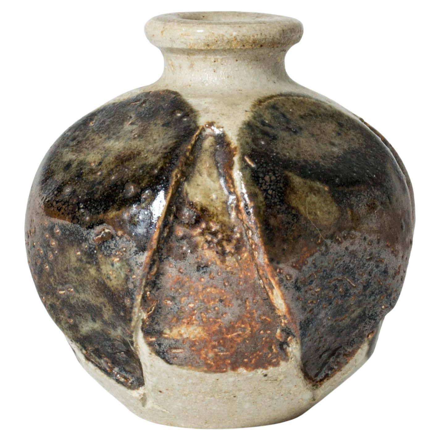 Vase miniature en grès par Anders B. Liljefors, Gustavsberg, Suède, années 1950