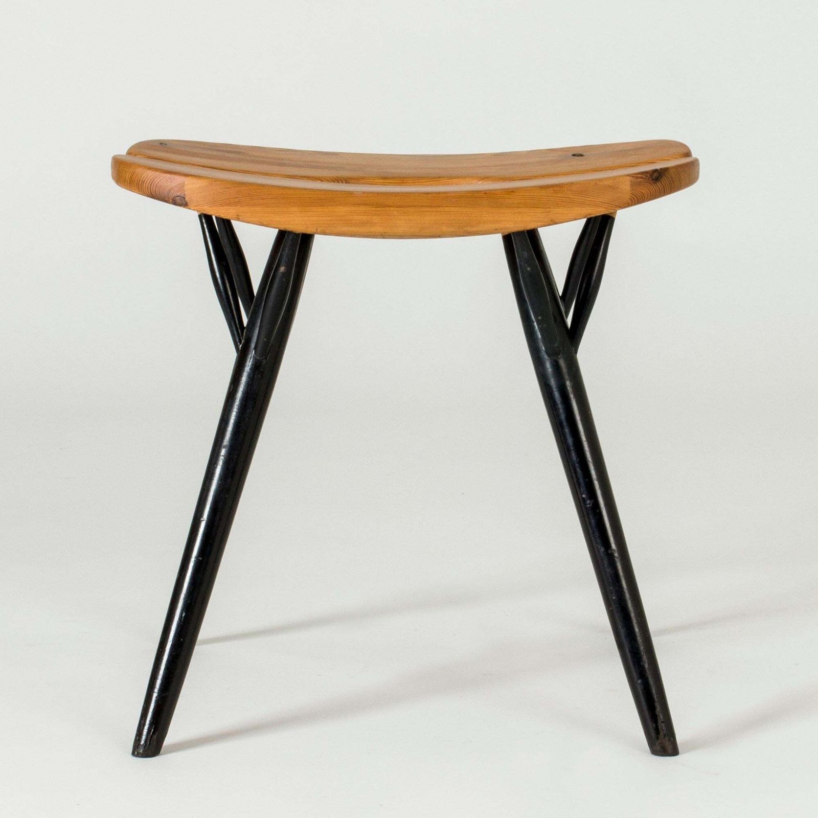 Set Of Three "Pirkka" Stools By Ilmari Tapiovaara, Artek, Finland, 1950s photo Furniture