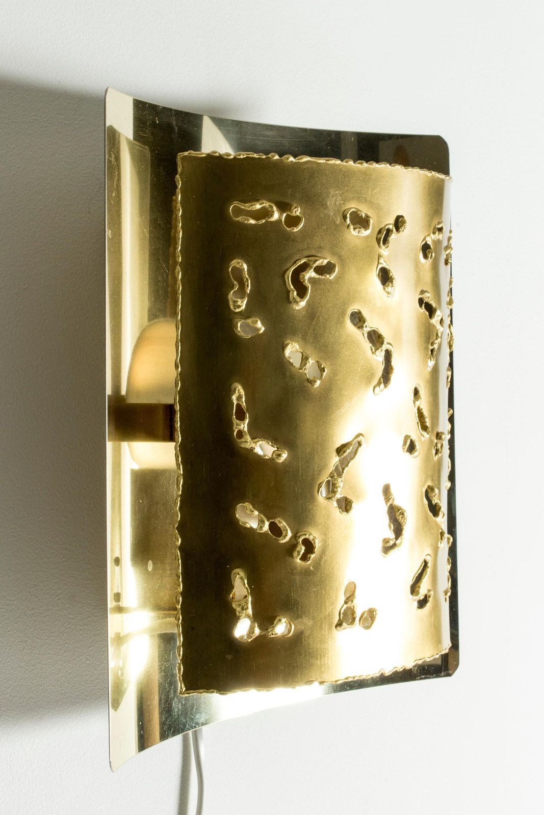 Brutalist Wall Light From Boréns, Sweden, 1970s photo vinterior
