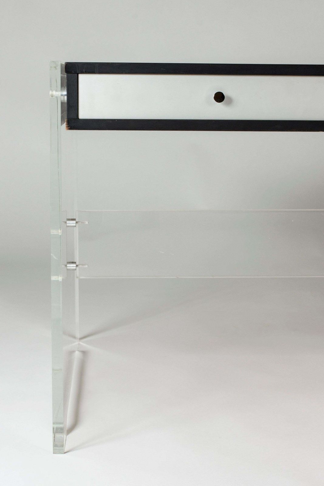 Bureau en plexiglas par Poul Nørreklit, Danemark, années 1970 photo 9226.0