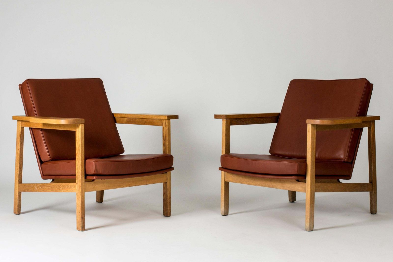 Paire de fauteuils Carl Axel Acking pour Nordiska Kompaniet, Suède, années 1950 photo for sale