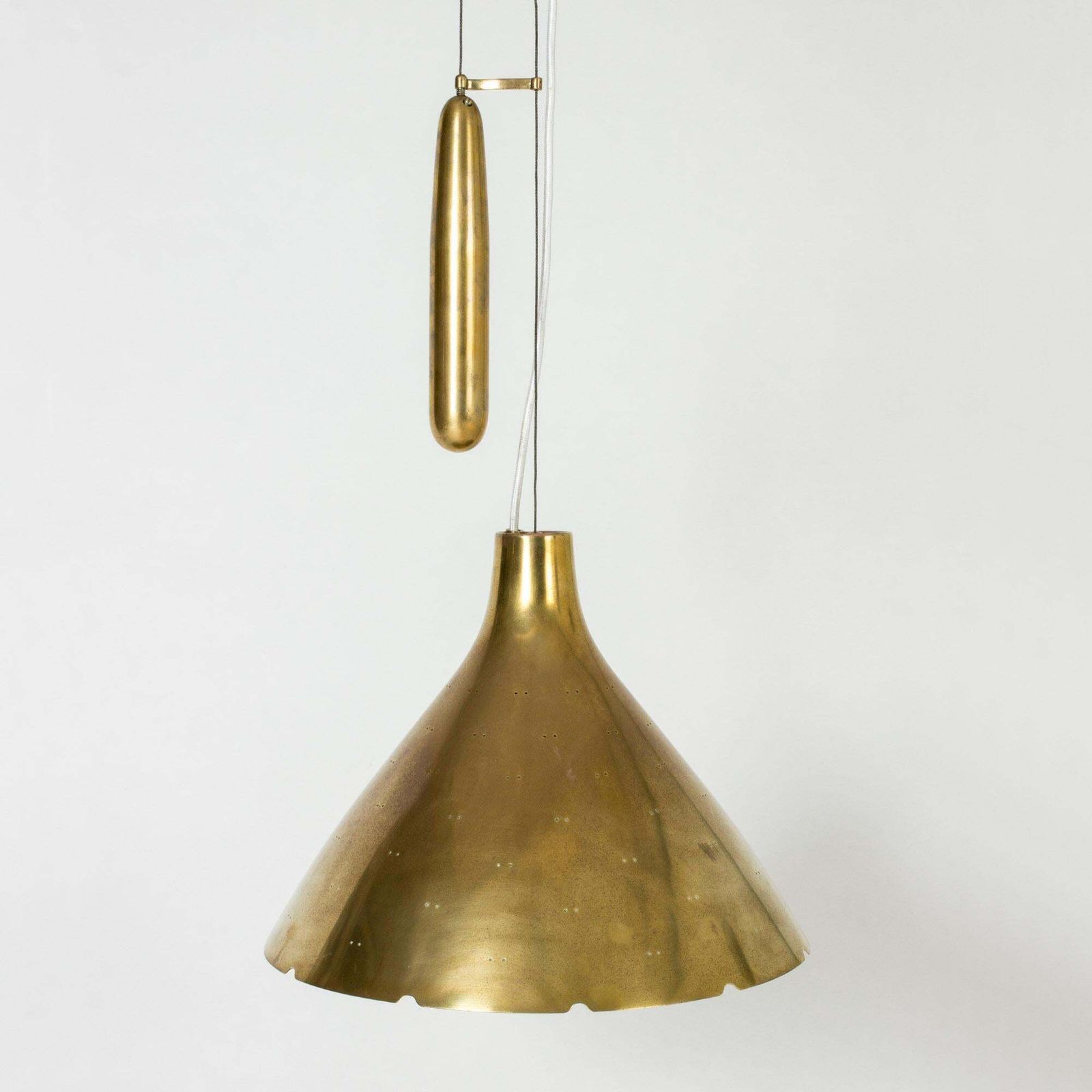 Mid-century messing hanglamp van Paavo Tynell voor Taito Oy, Finland, jaren 1950 photo for sale