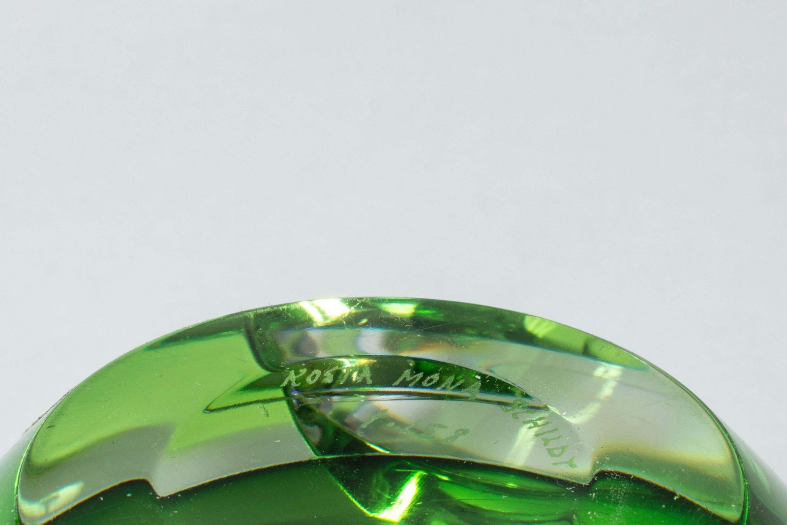 Coupe en verre cristal par Mona Morales-Schildt photo vinterior