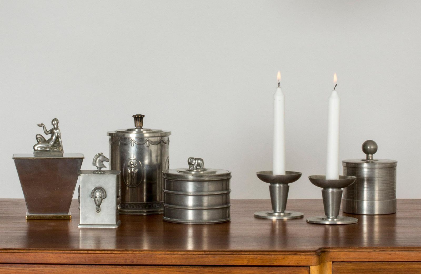 Pot en étain par Oscar Antonsson photo vintage