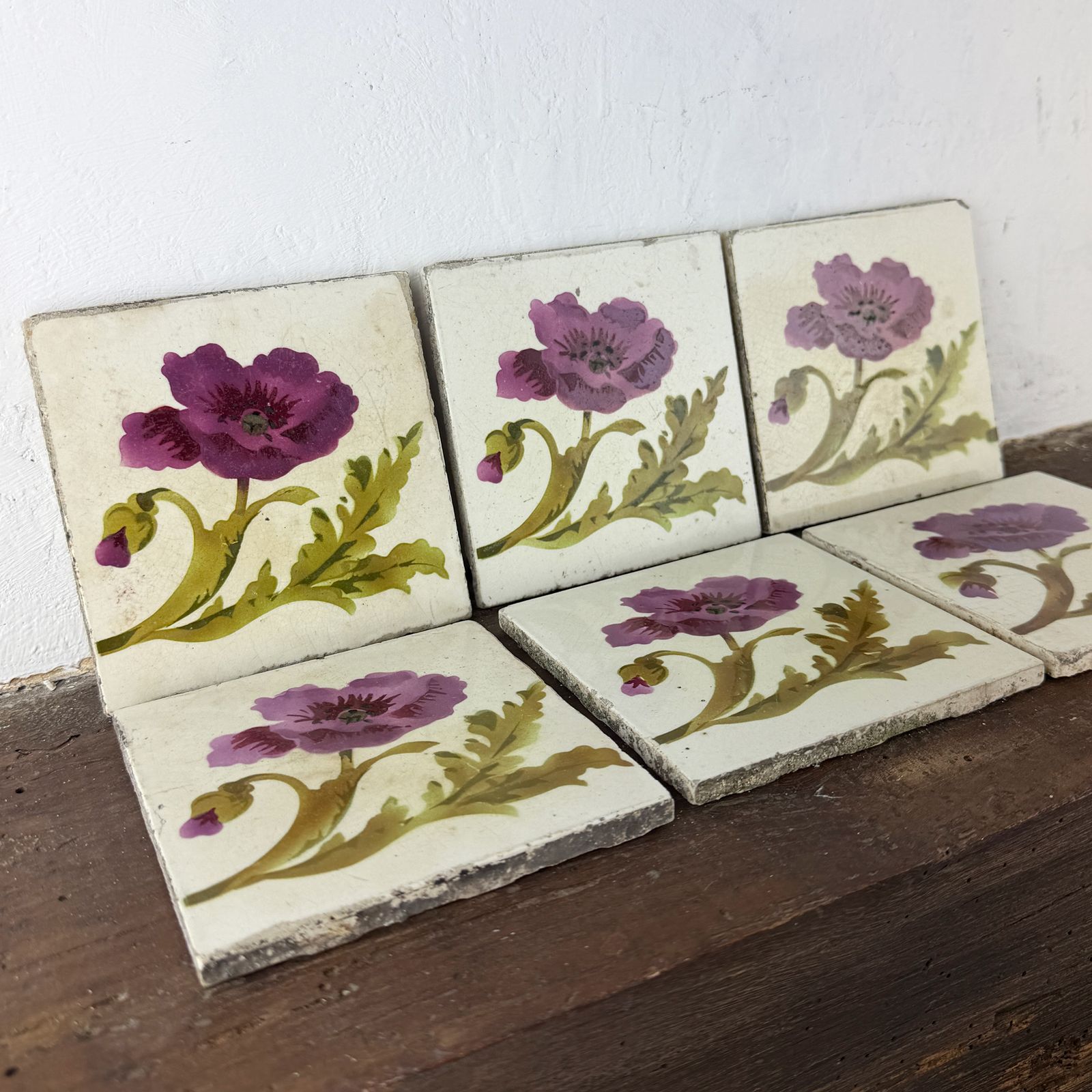 Set van 6 Art Nouveau Bloemen Keramische Tegels, Architectural Salvage photo for sale