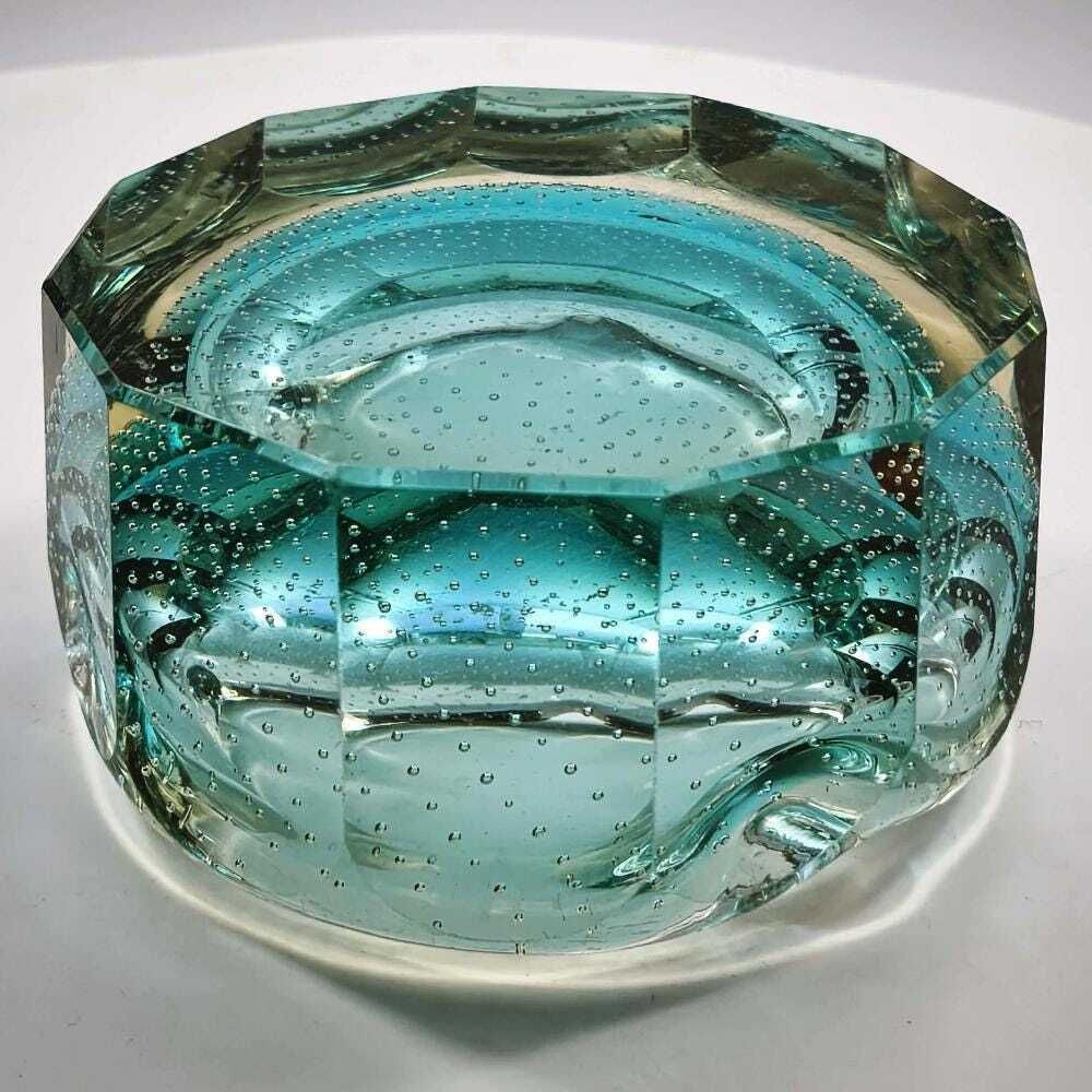 1960s Stunning Multifaceted Ashtray Or Catch All In Murano Glass With Air Bubbles. Made In Murano, Italy photo vintage