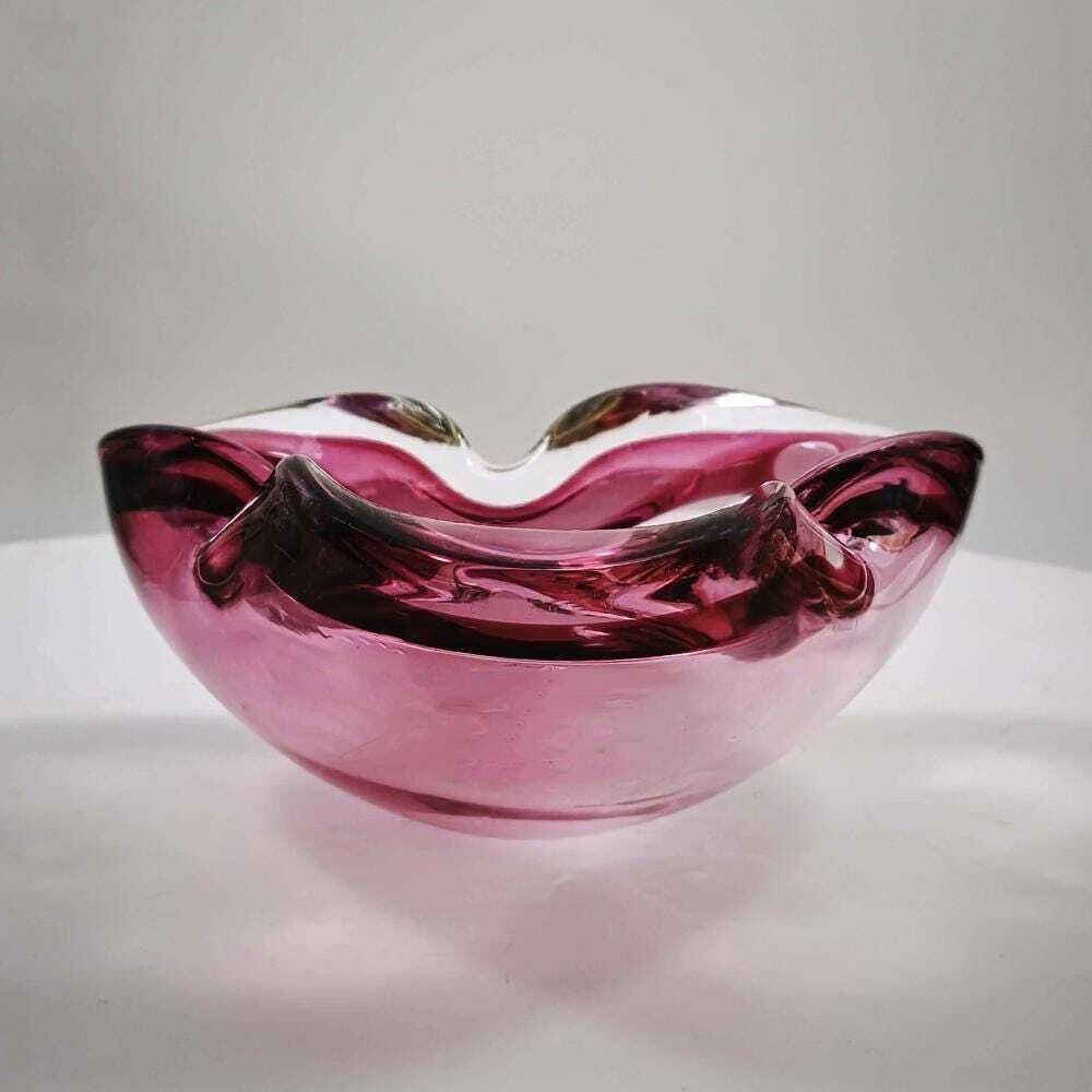 Asbak in Murano-glas van Flavio Poli voor Seguso, ca. jaren 1960. Gemaakt in Italië. 15,5 cm / 6,10 inch photo vinterior