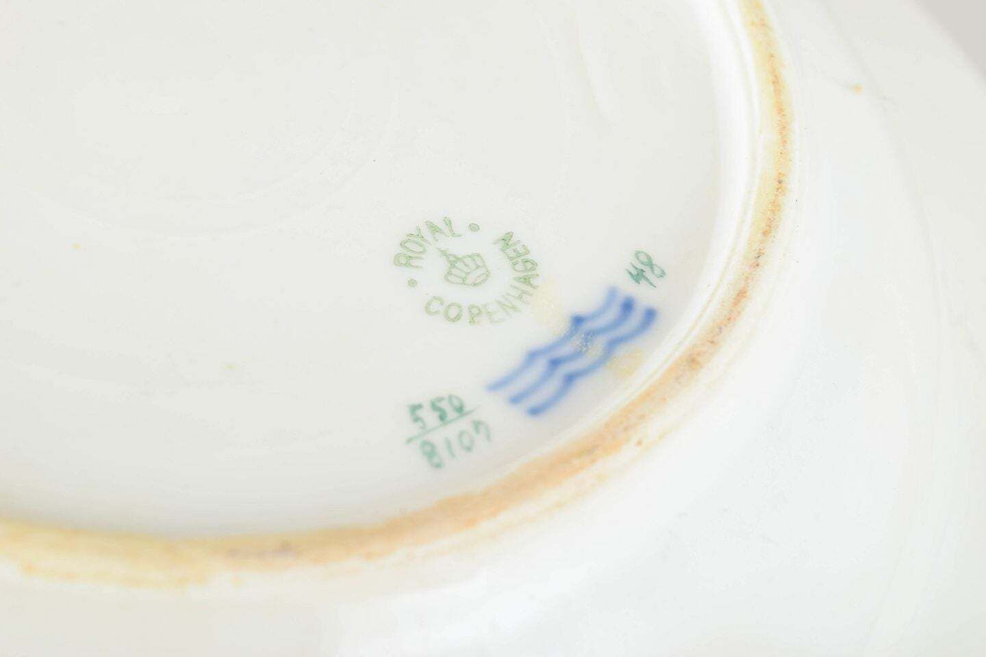 Royal Copenhagen. Set Of Four Large Deep Plates With Bird Motifs. Early 20th C. photo Home Decor
