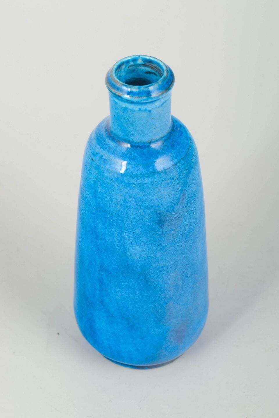 Nils Kähler voor Kähler. Cilindrische keramische vaas in azuurblauwe glazuur, jaren 1960 photo furniture