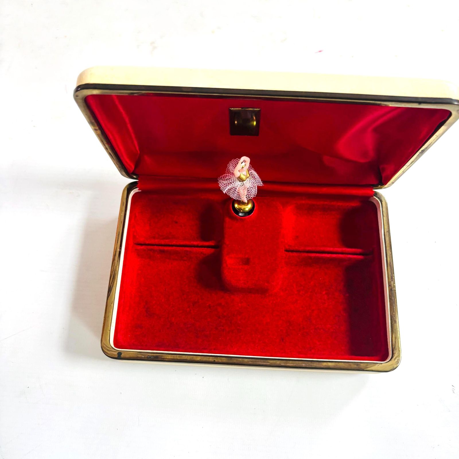 Collectable Lador Rare & Beautiful Swiss Reuge 1940s Musical Jewellery Box With Dancing Ballerina photo 154.0