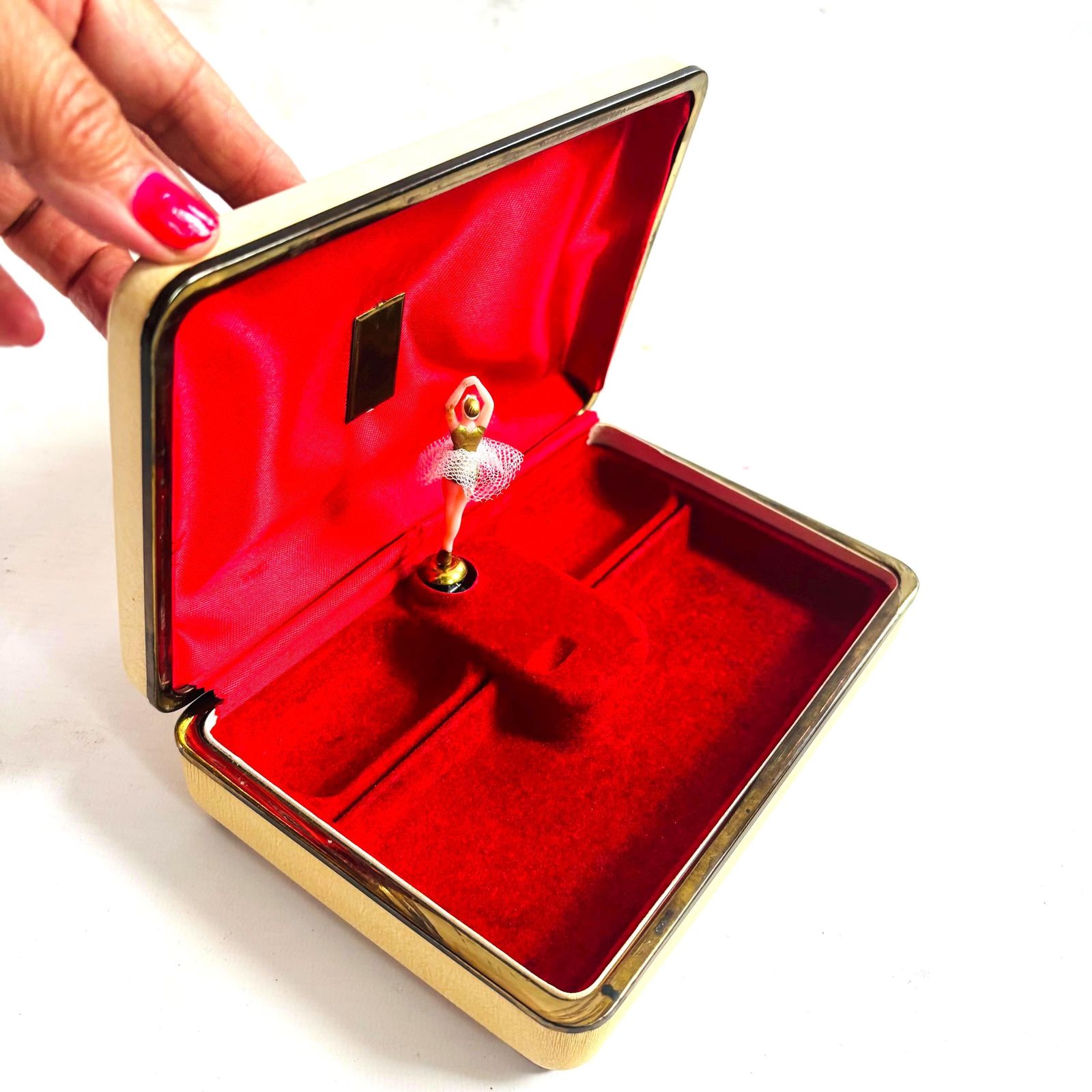 Collectable Lador Rare & Beautiful Swiss Reuge 1940s Musical Jewellery Box With Dancing Ballerina photo vinterior
