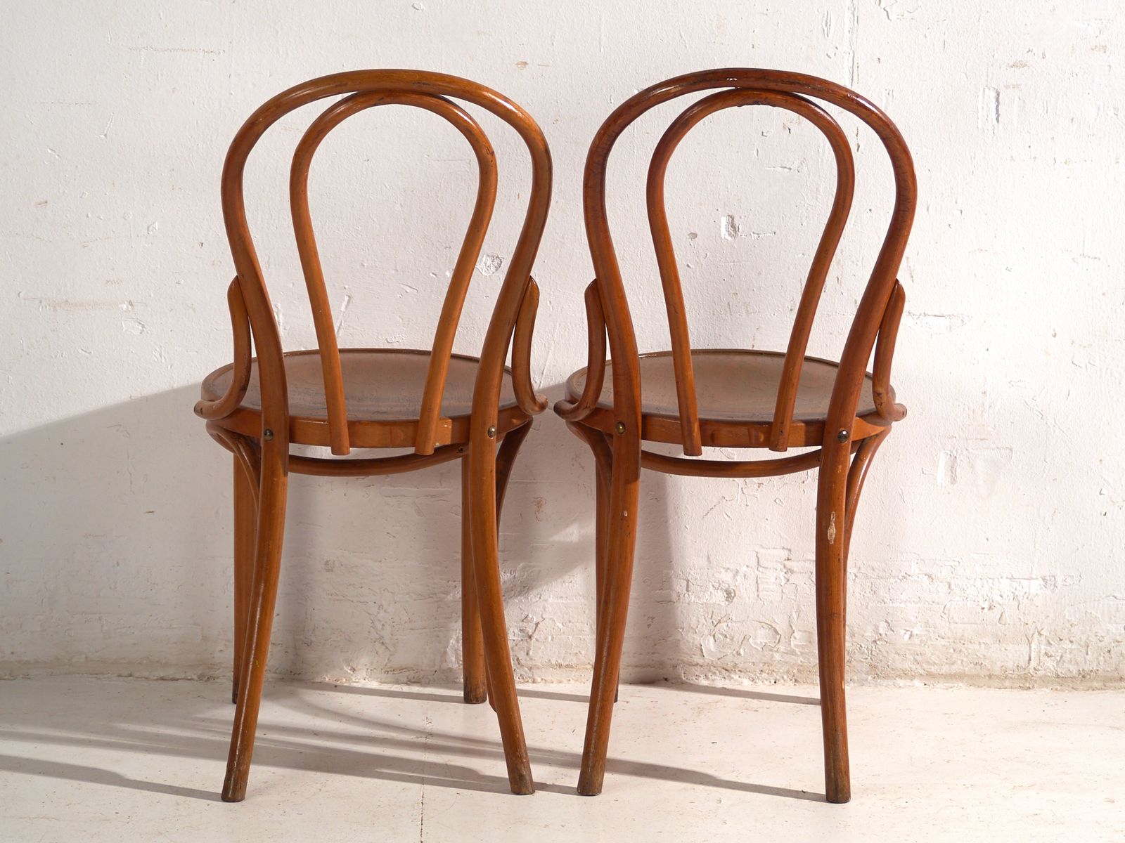 photo furniture Antique Chairs In Bentwood – Central Europe, Circa 1930 #2