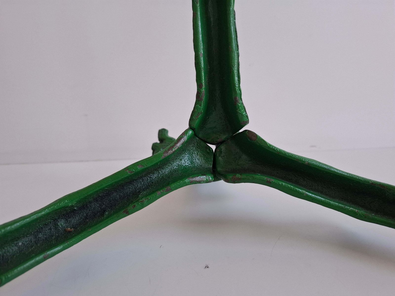 455.0 Vintage Czechoslovakian Folding Cast Iron Christmas Tree Stand, Green photo