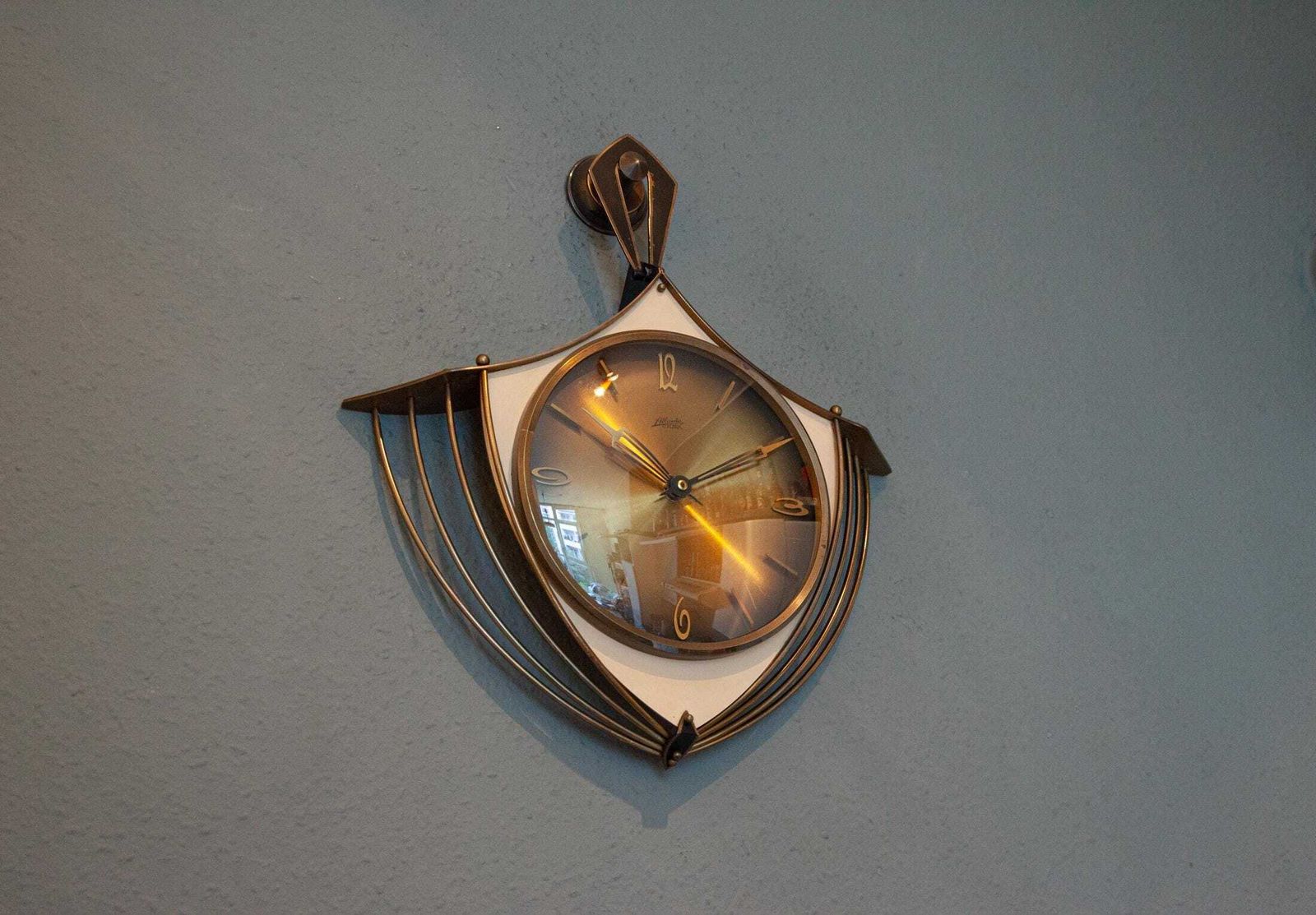 Mid Century Atlanta Brass Wall Clock Art Deco Germany Junghans Atomic Modernism 1960s photo vintage