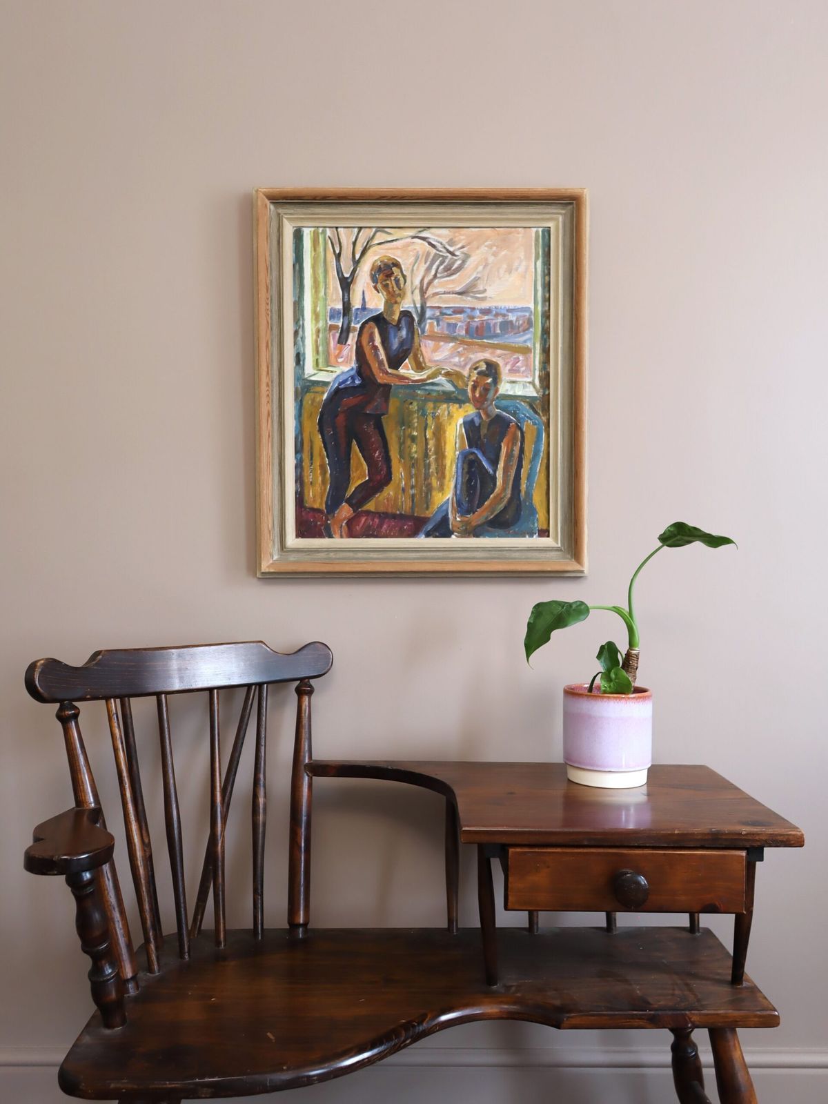 Figuren bij het raam, olieverf op doek photo furniture