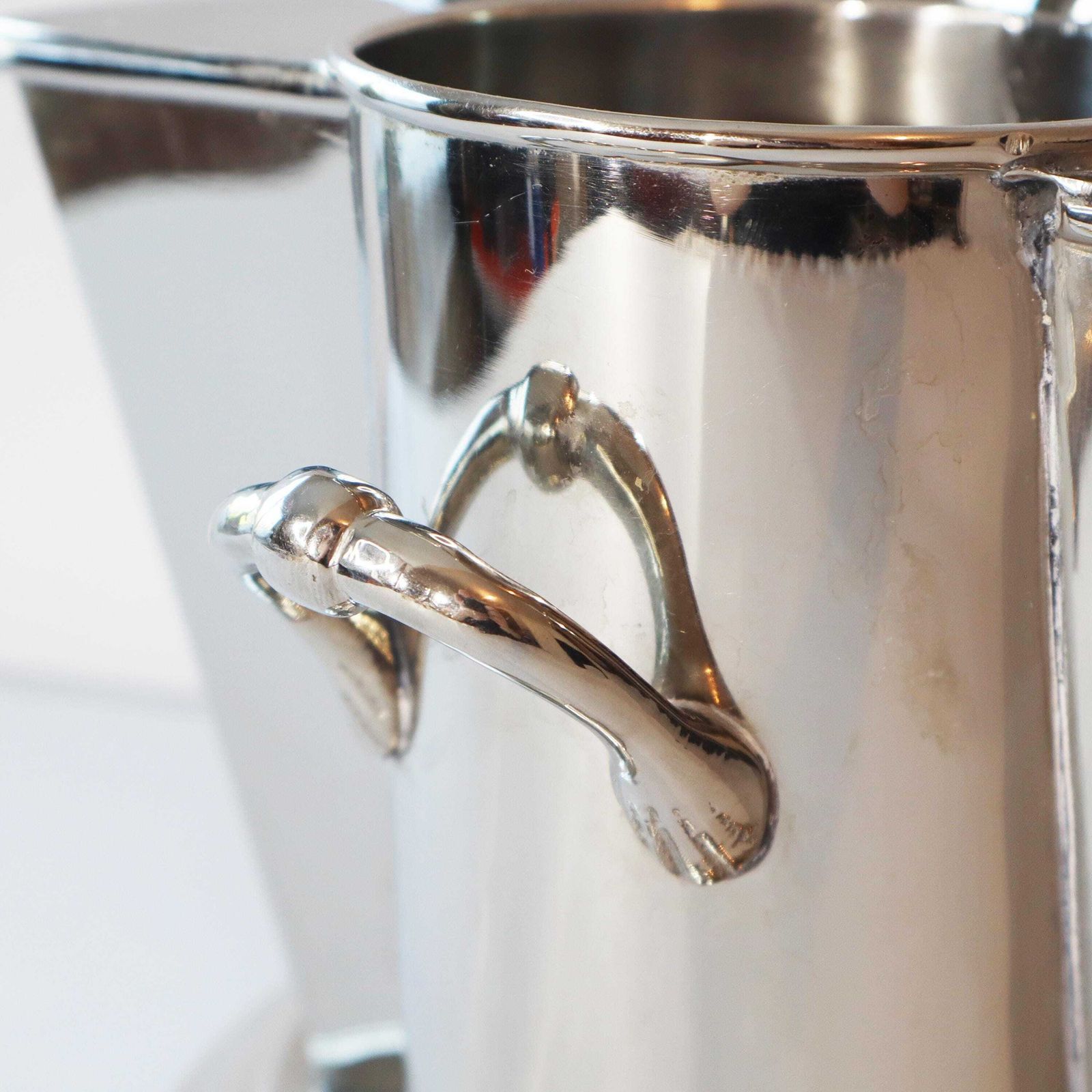 photo for sale Franse art deco verzilverde vierflessen wijn- of champagnekoeler