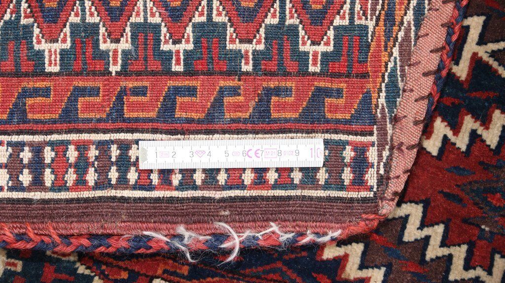 Antiek Yomut Tribal Vloerkleed, Donkerrood, 114 × 71 cm, ca. jaren 1920 photo buy