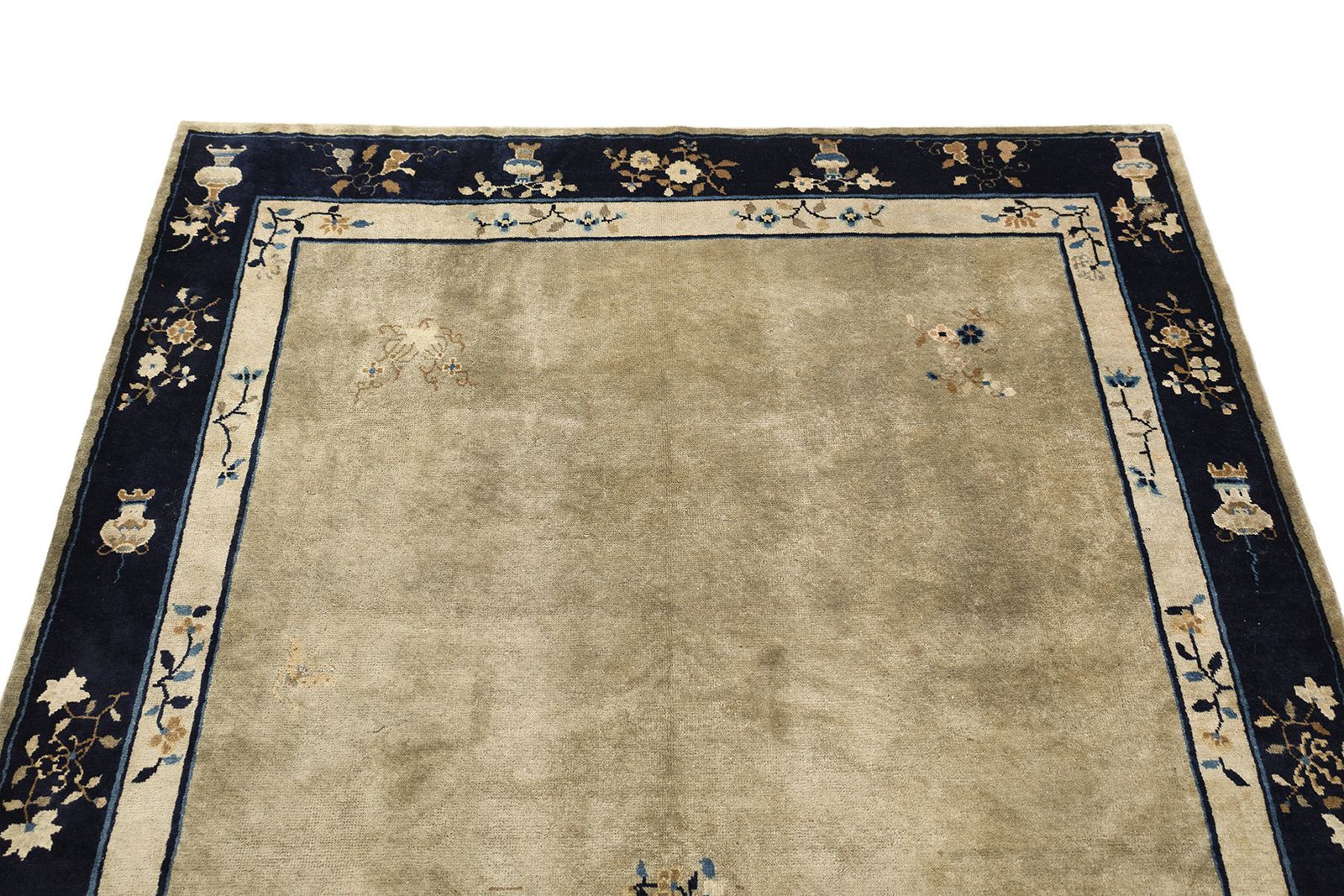 Antique Chinese Rug, 265 × 184cm, Circa 1920s photo Textiel