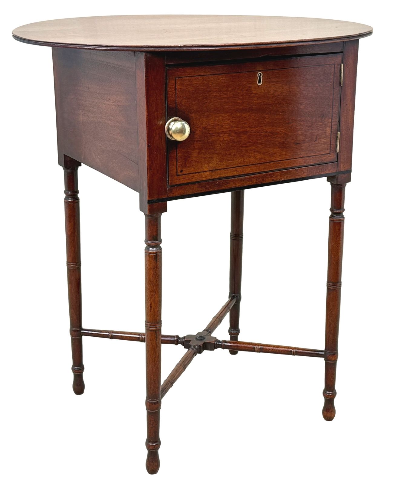 Early 19th Century Mahogany Oval Top Occasional Table, Georgian (England, Circa 1815) photo buy