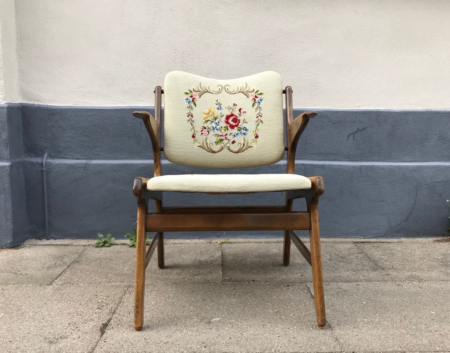 Geborduurde Eiken Stoel Met Zijplaatsing Door A. Hovmand Olsen Voor A.R. Klingeberg & Søn, Ca. Jaren 1950 photo buy