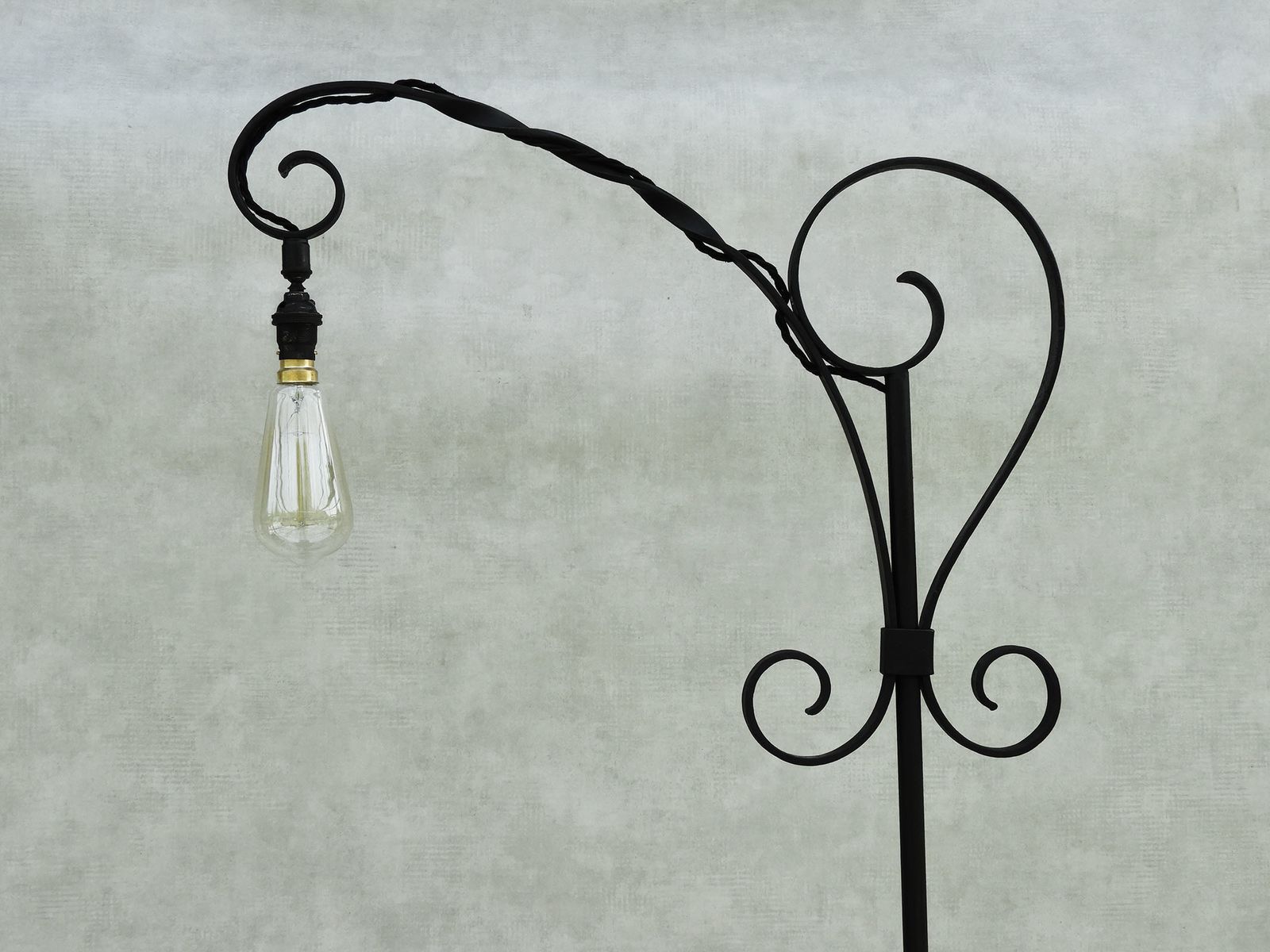 Lampadaire vintage en fer forgé, France, vers 1950 photo for sale