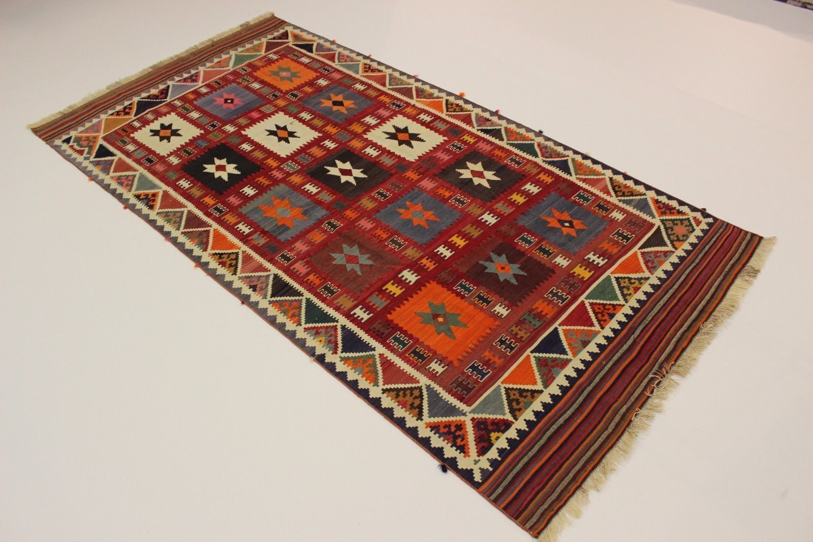 Nomads Picasso Look Kilim Unikat Fine Oriental Rug