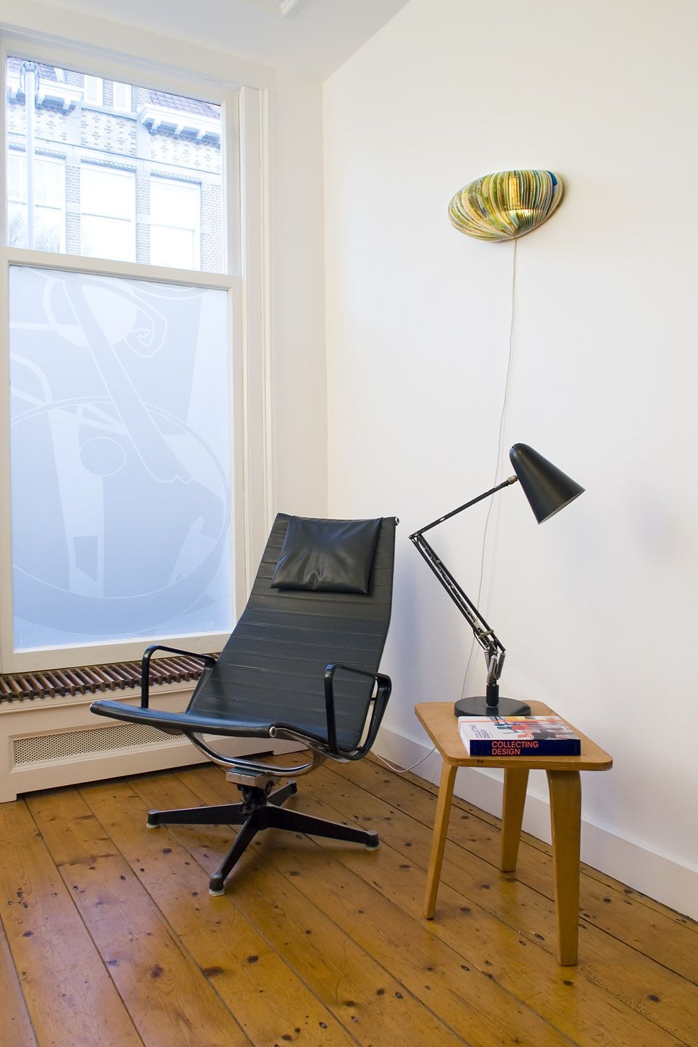 Equinox Atlas Booklamp