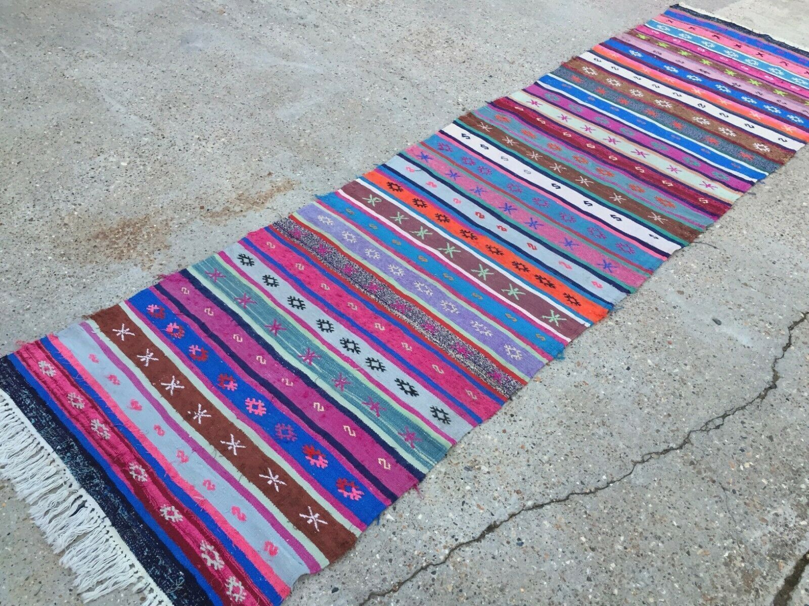 Vintage Turkish Kilim Rug Runner 340x93cm Shabby Old Country Home Kelim Rug photo furniture