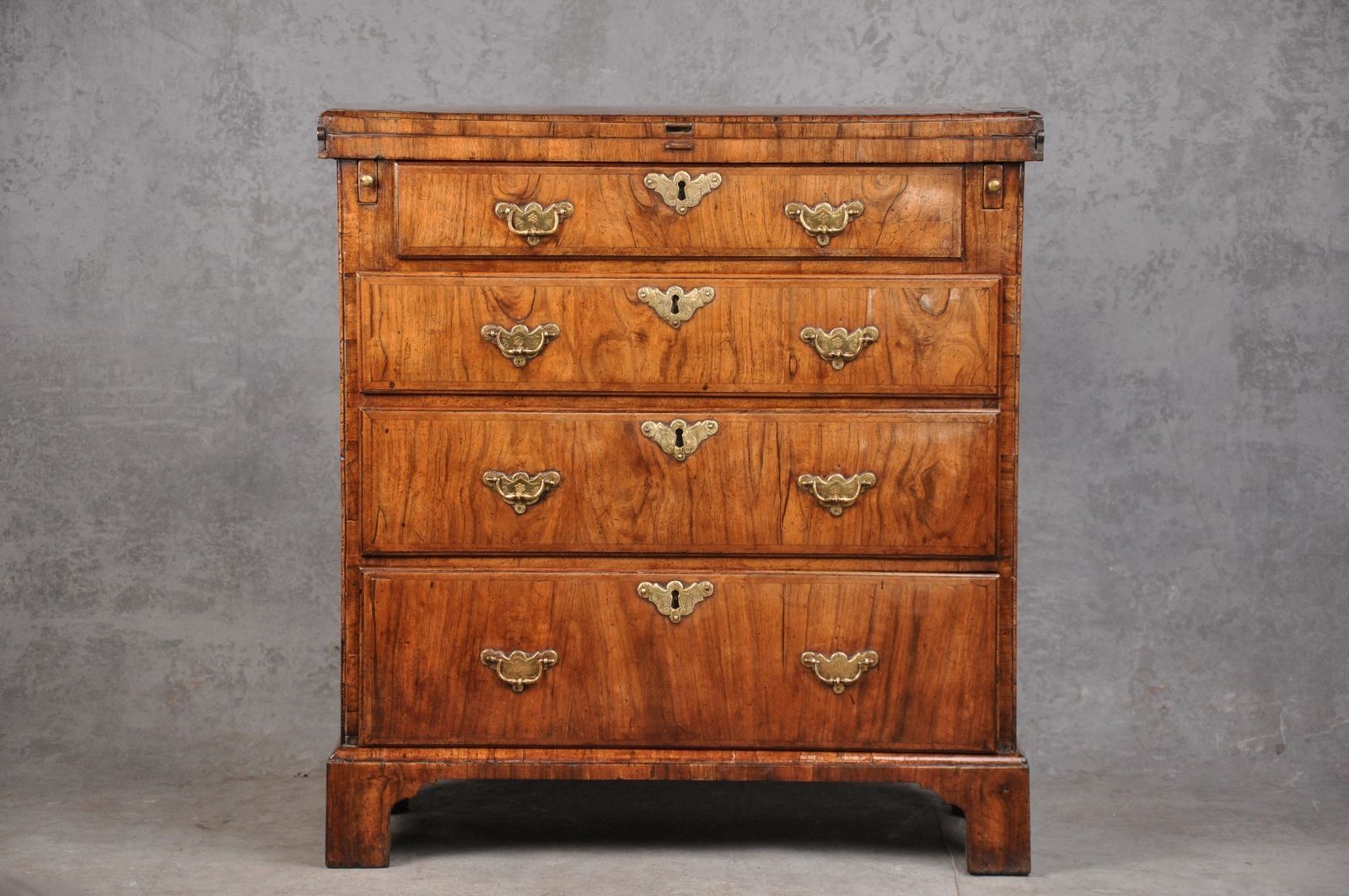 Furniture Fine Early 18th Century Walnut Bachelors Chest photo
