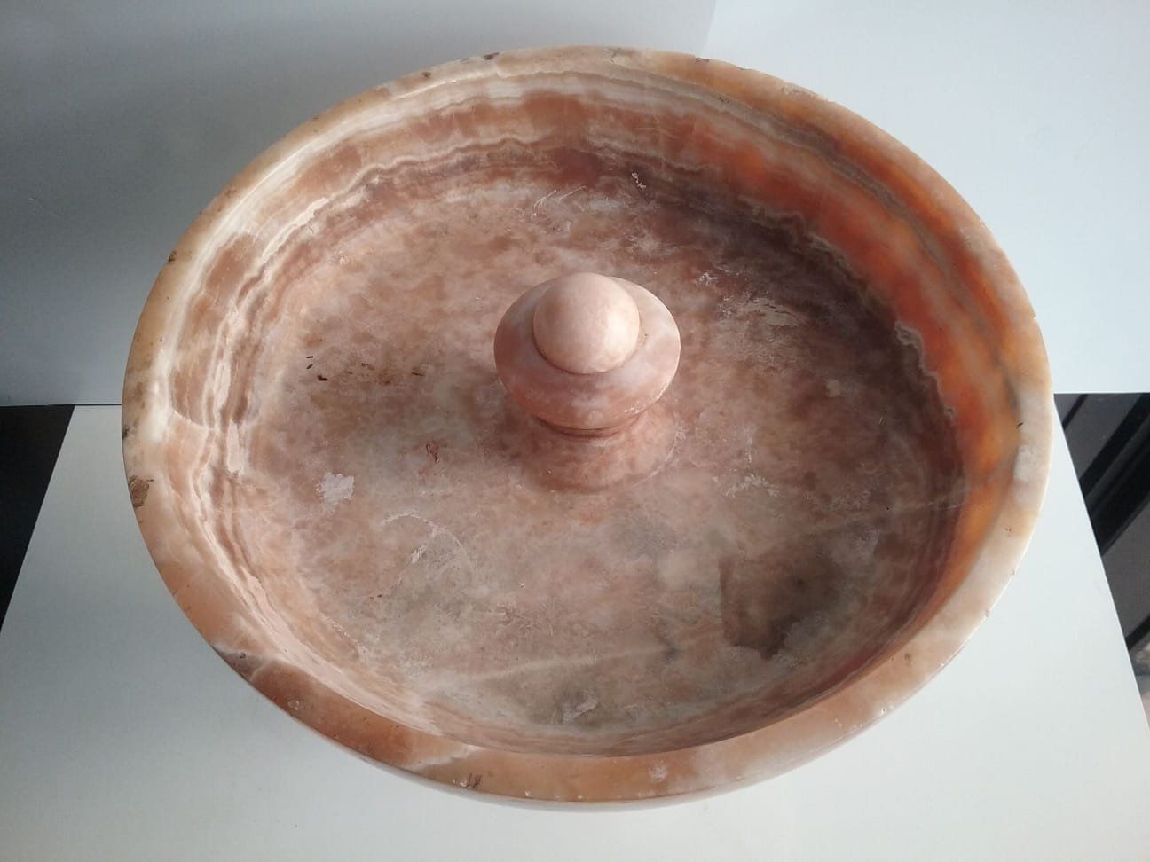 Antique Marble Fountain photo vinterior