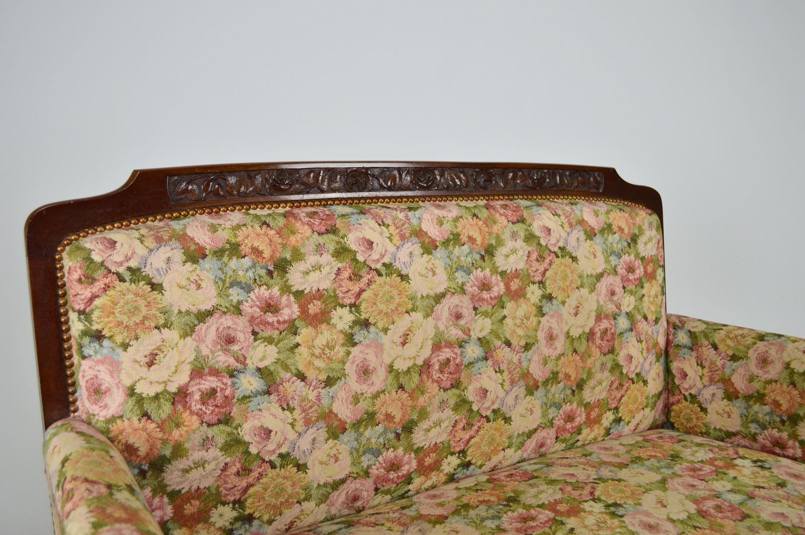 Art Nouveau Salon Set In Carved Mahogany On A Floral Theme, Circa 1900 photo vinterior