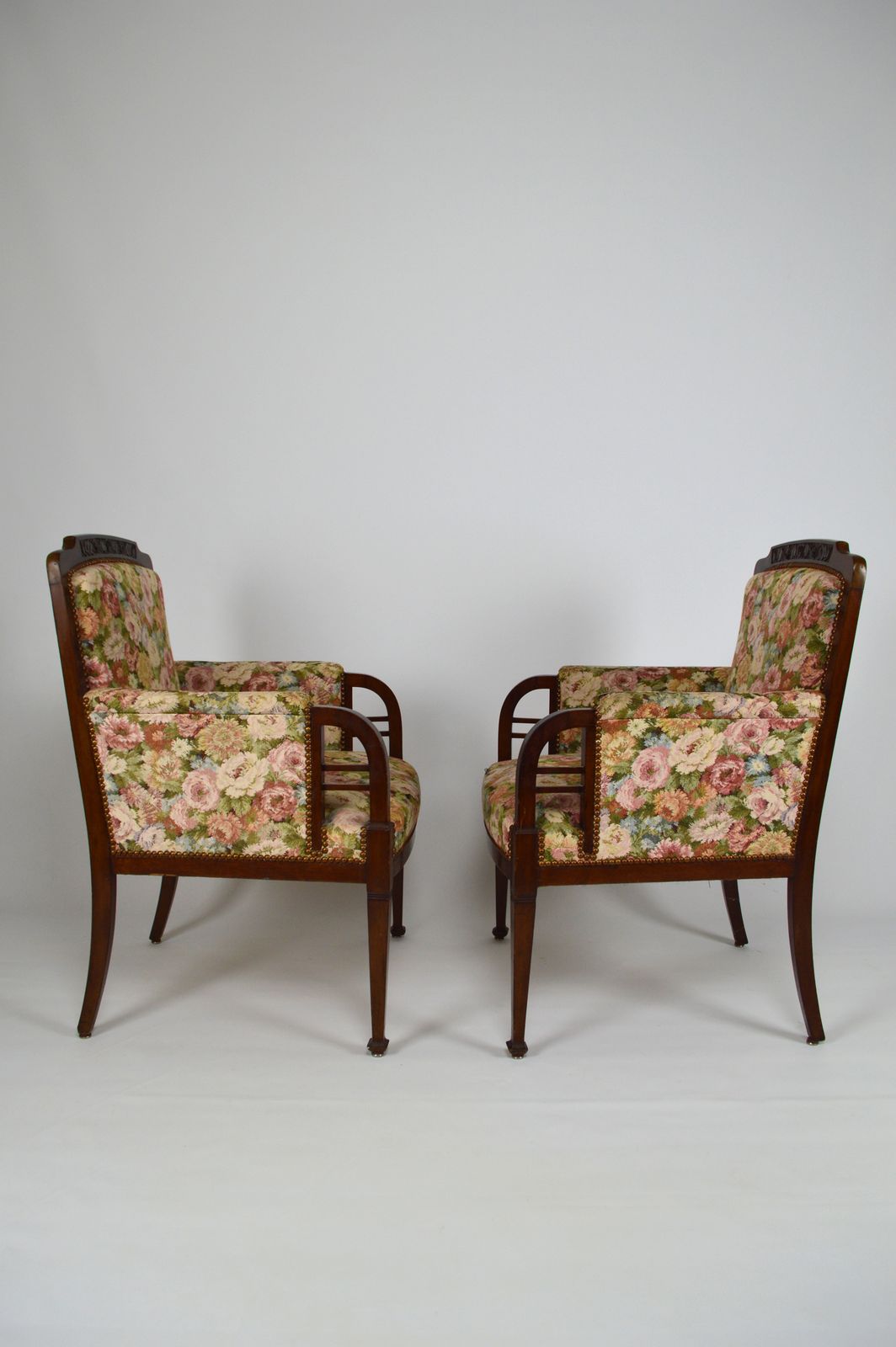 4100.0 Art Nouveau Salon Set In Carved Mahogany On A Floral Theme, Circa 1900 photo