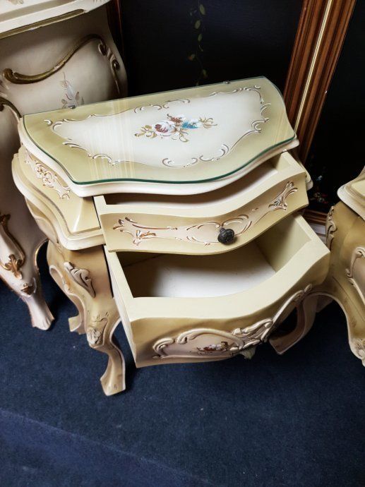 Venetian Commode photo furniture