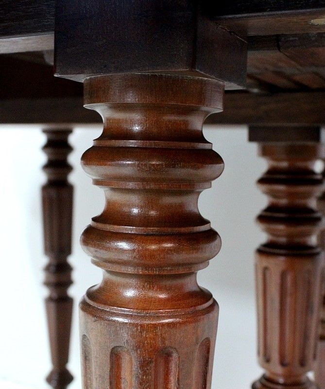 photo furniture Solid Mahogany Oval Table, Louis Philippe Period   Middle Nineteenth